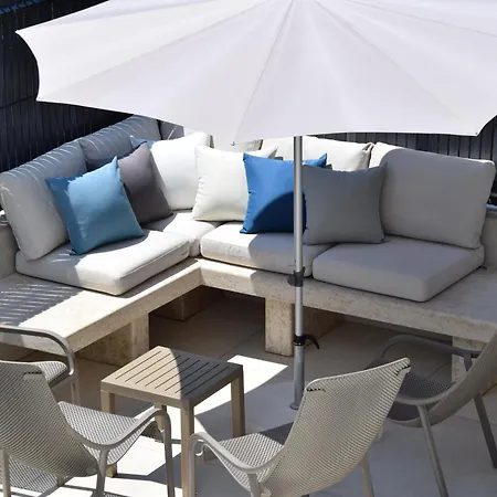 Apartment 4r Royal Rojnic 1 *